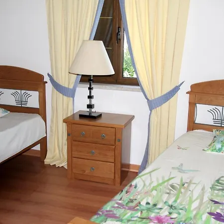 Casa Duas Fontes Feriehus Capinha