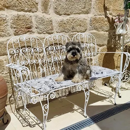Casa Duas Fontes *