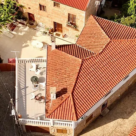 Casa Duas Fontes
