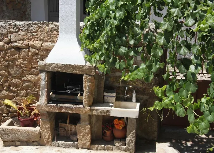 Casa Duas Fontes Hébergement de vacances *